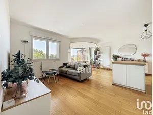 Appartement à POISY (74330)