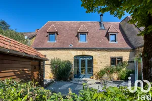 House at Saint-Genies (24590)