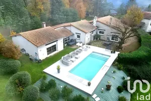Maison traditionnelle à La Tour-en-Jarez (42580)