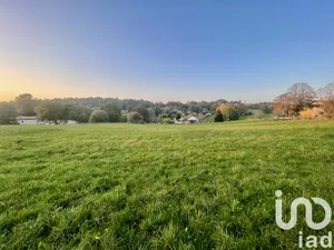 Terrain à bâtir à MARCILLAC-SAINT-QUENTIN (24200)