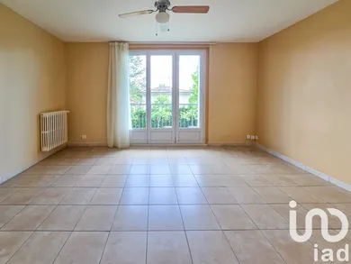 Apartment at Montauban (82000)