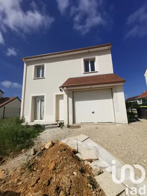 Maison à Ozouer-le-Voulgis (77390)