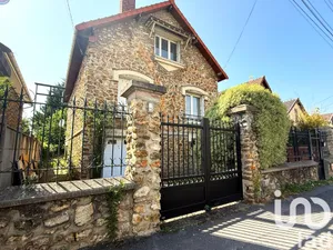 House at Chelles (77500)
