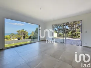 House at Binic (22680)