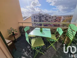 Apartment at Sevran (93270)